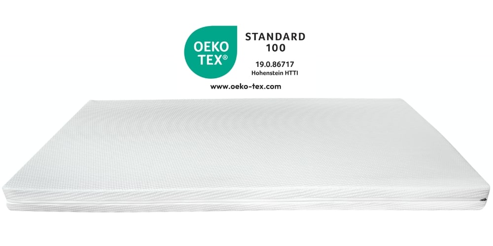 Babymatratze in Weiß mit Öko-Tex Standard 100 Zertifizierung, atmungsaktiv und schadstofffrei.